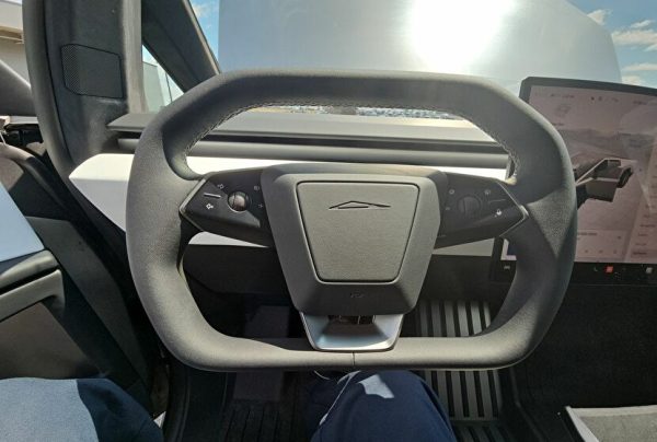 Tesla Cybertruck Cyberbeast - Image 6